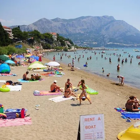 Apartment In With Sea View, Balcony, Air Conditioning, Wi-fi *